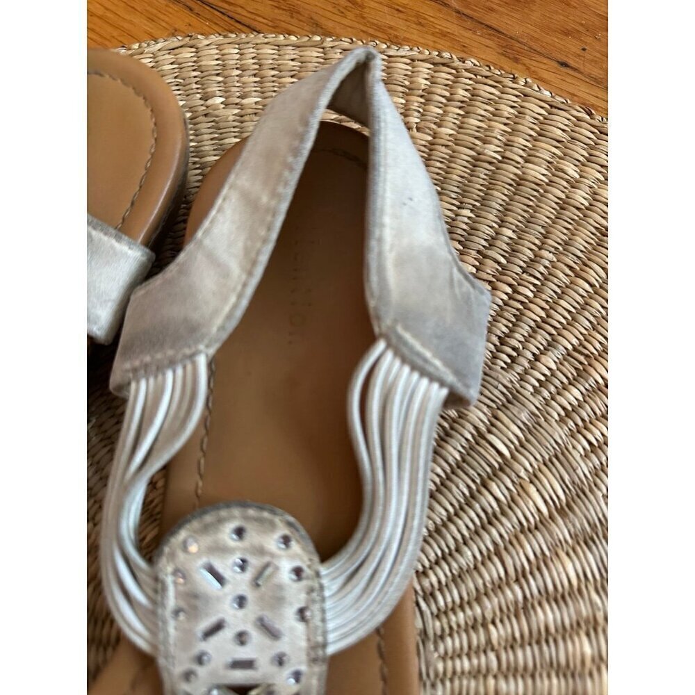 Attention women’s size 9.5 Sandals - Picture 4 of 7